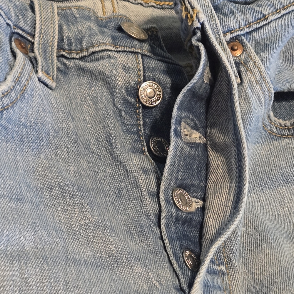 Levi’s 501 Women’s 26x30 Slim Straight Jeans Light Wash Button Fly High Rise EUC - Picture 10 of 16
